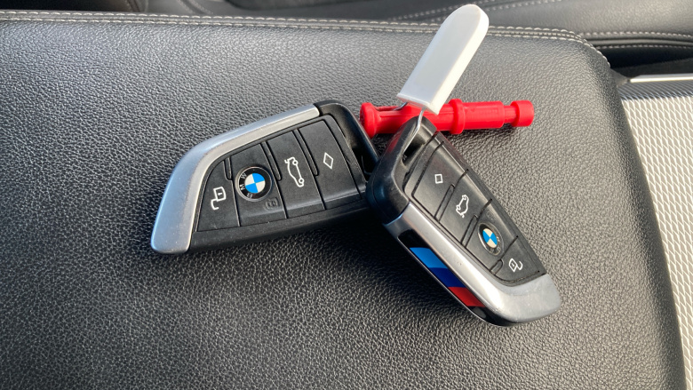 BMW 3 Series 330e M Sport 4dr Step Auto Saloon